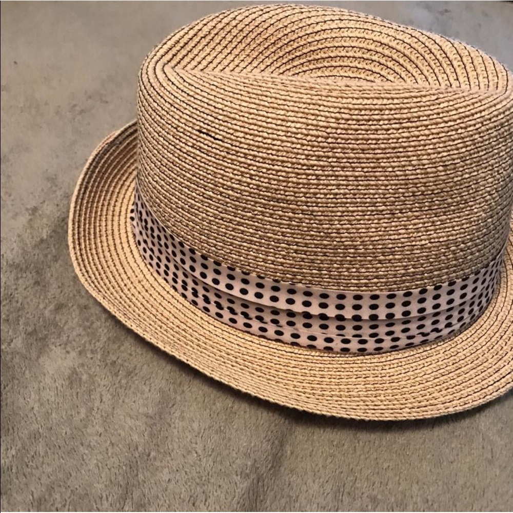 ❤️CHARMING CHARLIE: Polka Dot Cuff Hat!